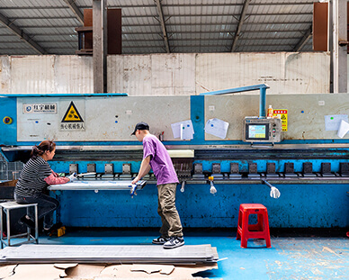 生產(chǎn)車(chē)間